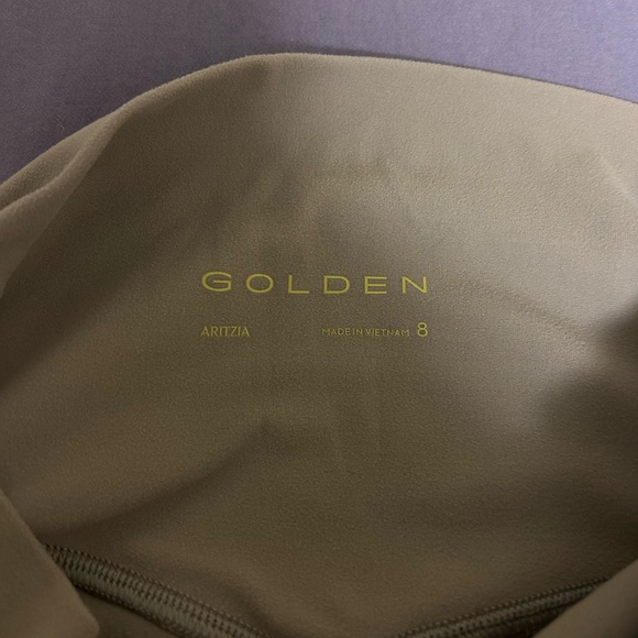 Aritzia BUTTER Cheeky Hi-Rise Flare Legging - Picture 8 of 12